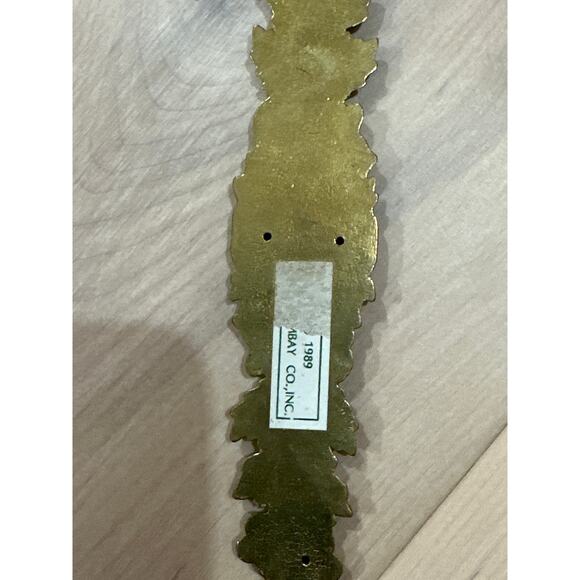 Vintage Bombay Company Brass Rose + Bow Ormolu Decorative Appliqué Wall Decor - Picture 4 of 4